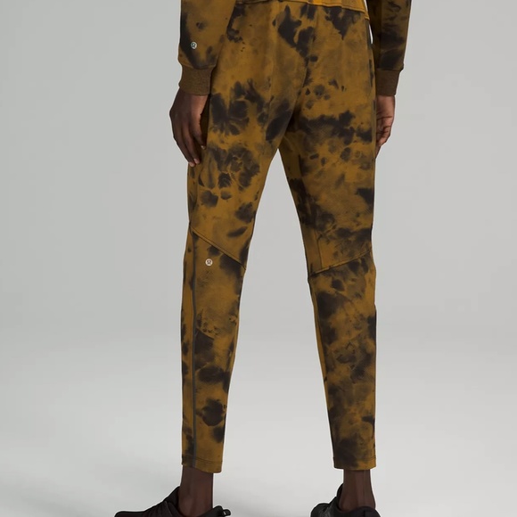 NWT Lululemon Textured Tech Pant - Picture 3 of 5